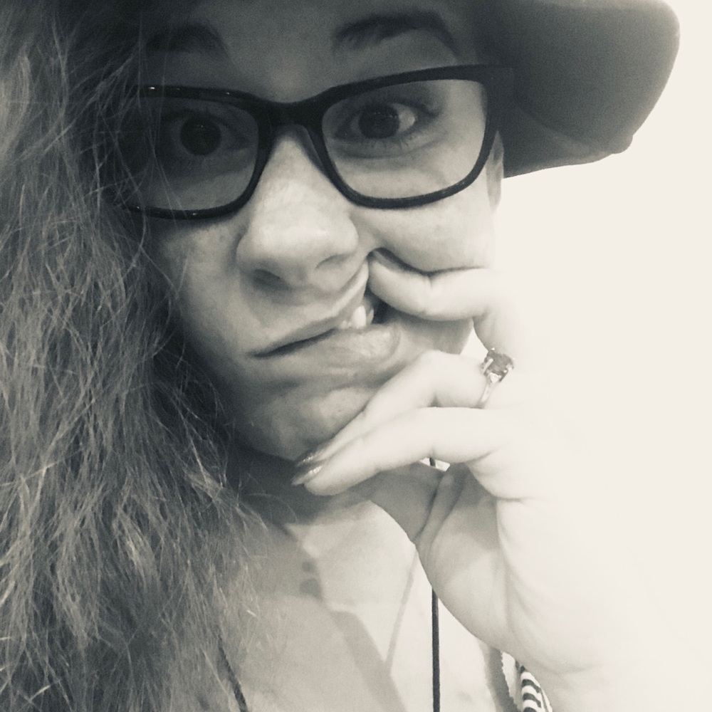 Meet your Posher, Caitlin